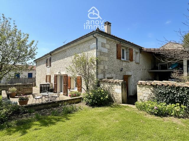 Maison 8 pièces 194 m²