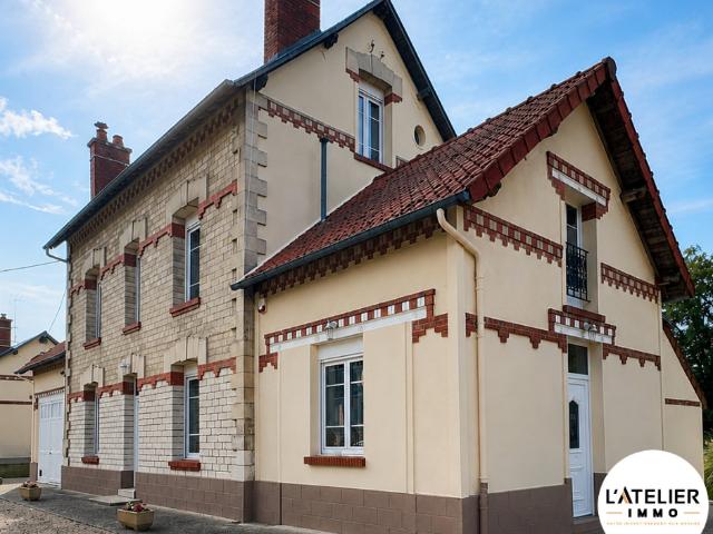 Maison 8 pièces 195 m²