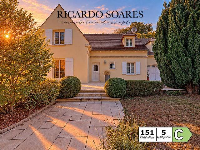 Maison 8 pièces 195 m²