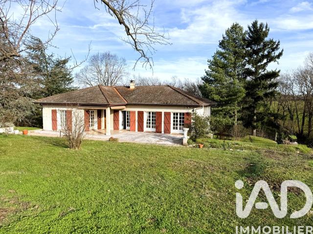 Maison 8 pièces 195 m²