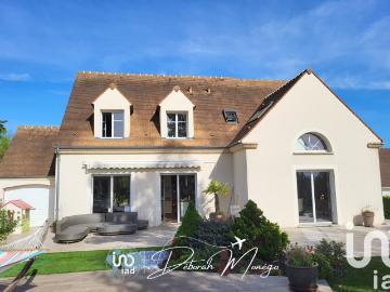 Maison 8 pièces 195 m²