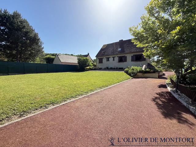 Maison 8 pièces 195 m²