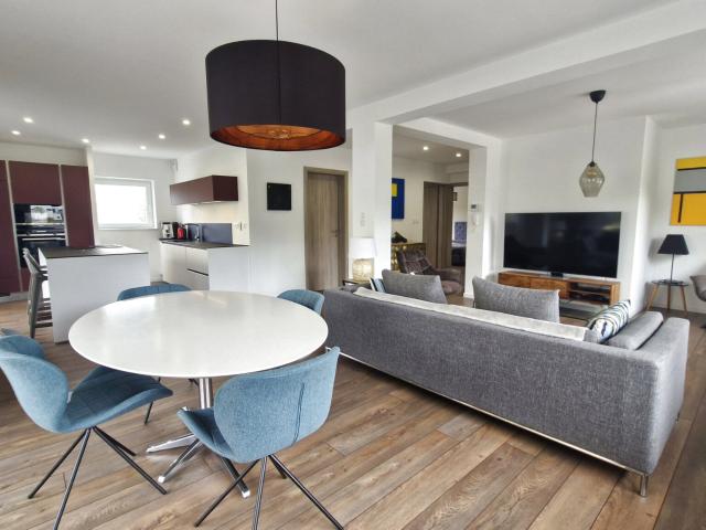 Maison 8 pièces 185 m²