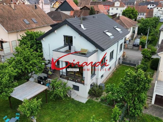 Maison 8 pièces 195 m²