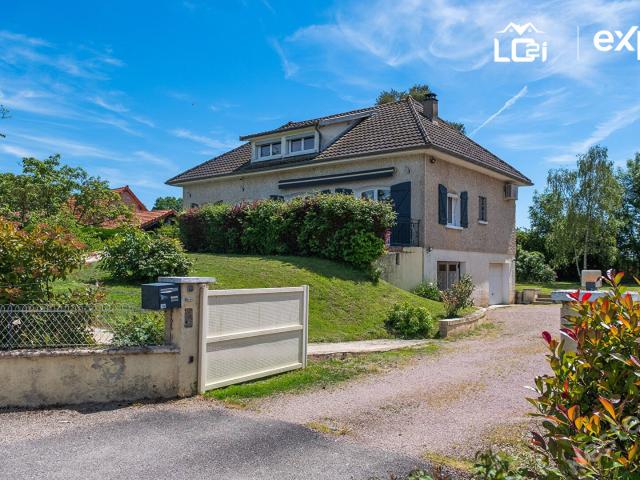Maison 8 pièces 195 m²
