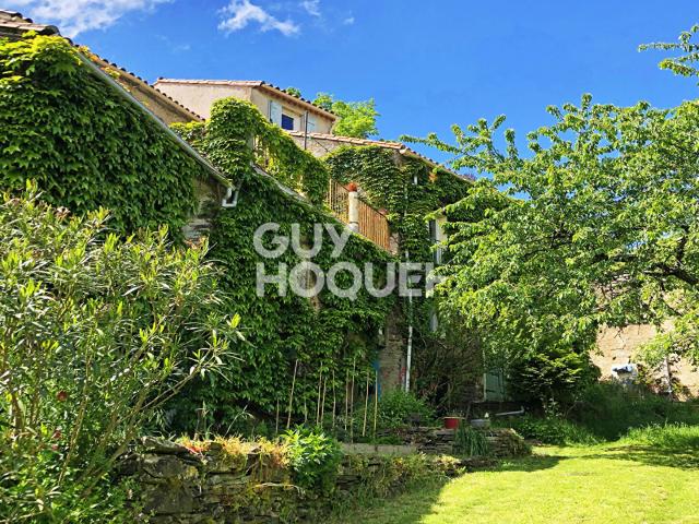 Maison 8 pièces 196 m²