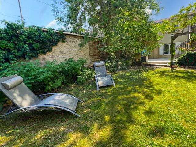 Maison 8 pièces 196 m²
