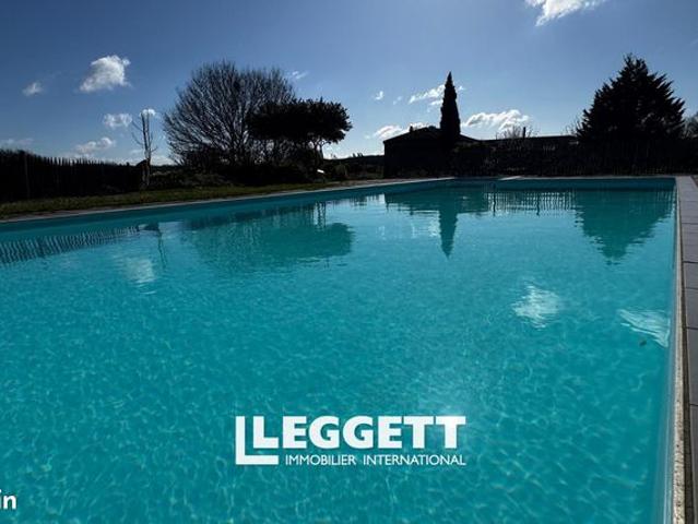 Maison 8 pièces 197 m²