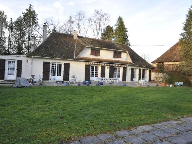 Maison 8 pièces 197 m²