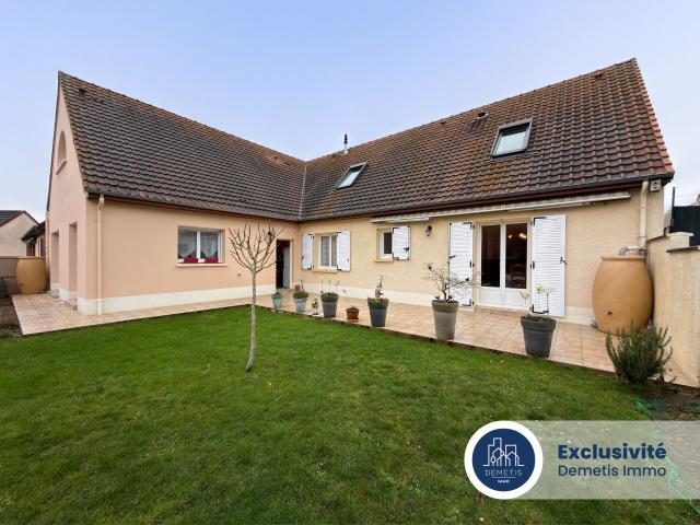 Maison 8 pièces 197 m²