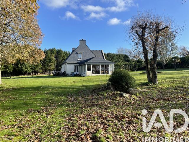 Maison 8 pièces 197 m²