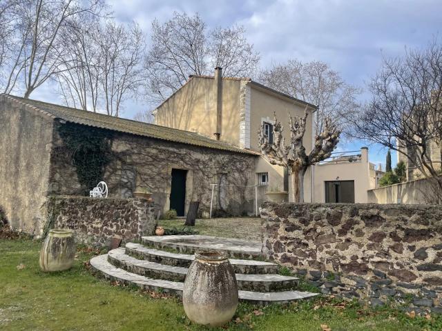 Maison 8 pièces 197 m²