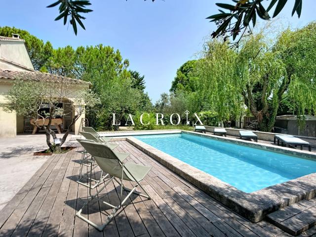 Maison 8 pièces 225 m²