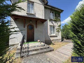 Maison 8 pièces 197 m²