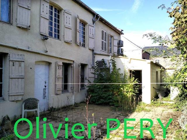 Maison 8 pièces 197 m²