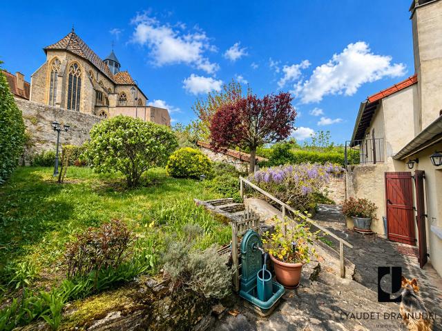 Maison 8 pièces 197 m²