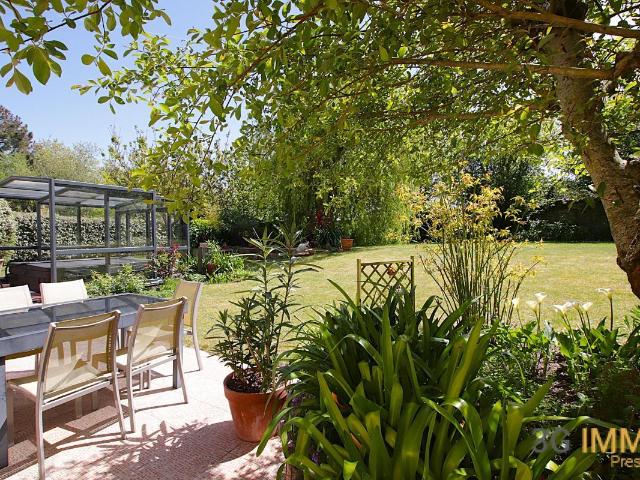 Maison 8 pièces 198 m²