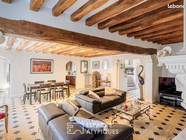 Maison 8 pièces 198 m²