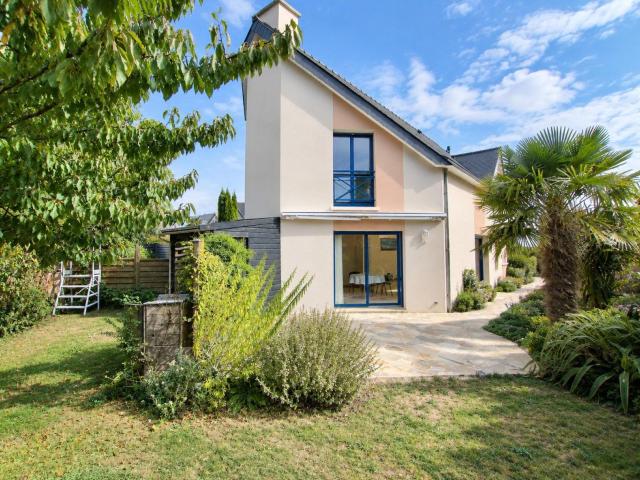 Maison 8 pièces 198 m²