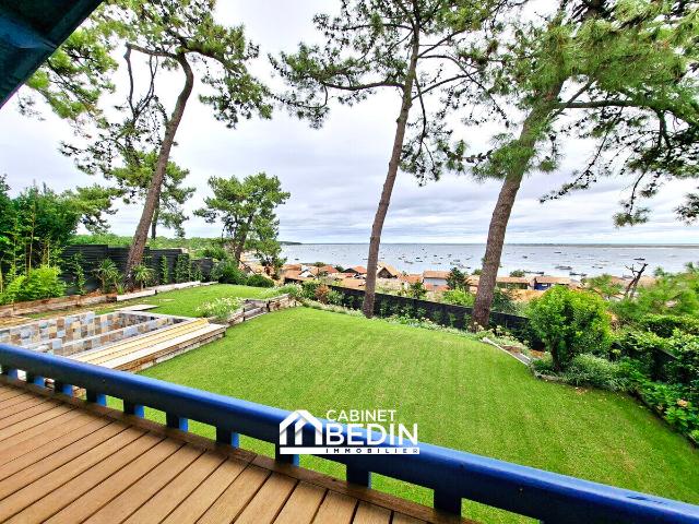 Maison 8 pièces 198 m²