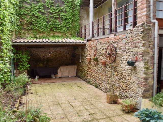 Maison 8 pièces 198 m²