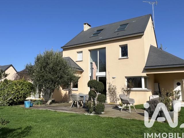Maison 8 pièces 198 m²