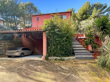 Maison 8 pièces 198 m²