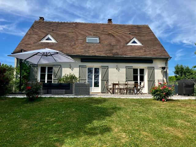 Maison 8 pièces 198 m²