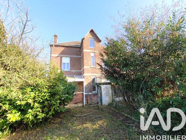 Maison 8 pièces 198 m²