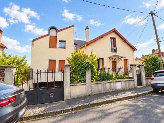Maison 8 pièces 199 m²