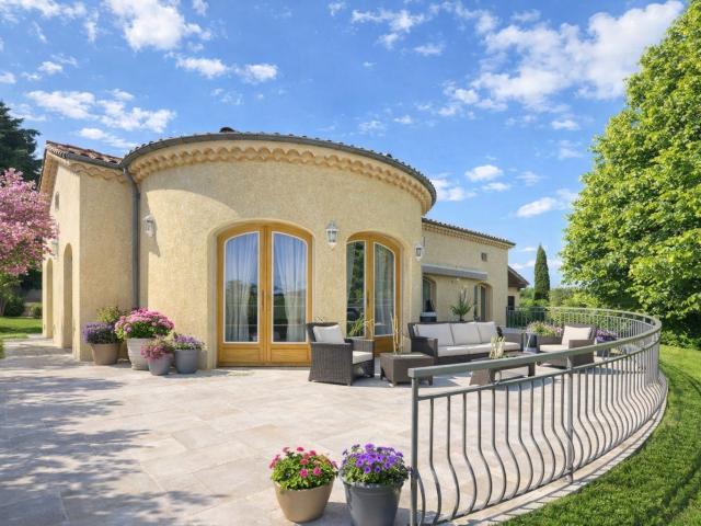 Maison 8 pièces 199 m²