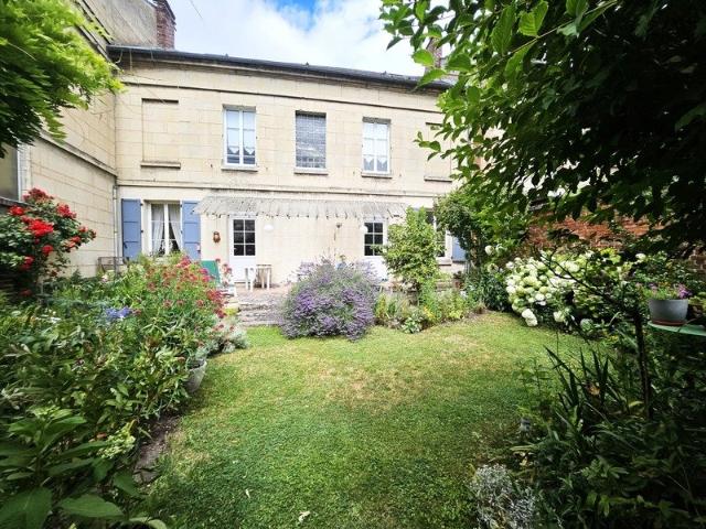 Maison 8 pièces 190 m²