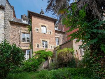 Maison 8 pièces 190 m²