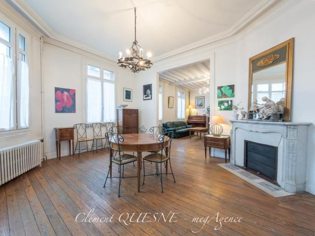 Maison 8 pièces 190 m²