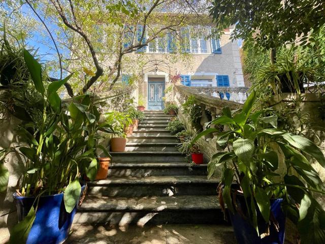Maison 8 pièces 190 m²