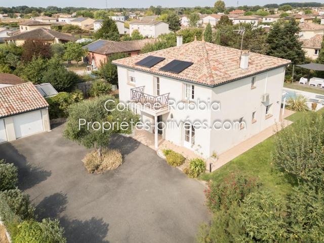 Maison 8 pièces 190 m²
