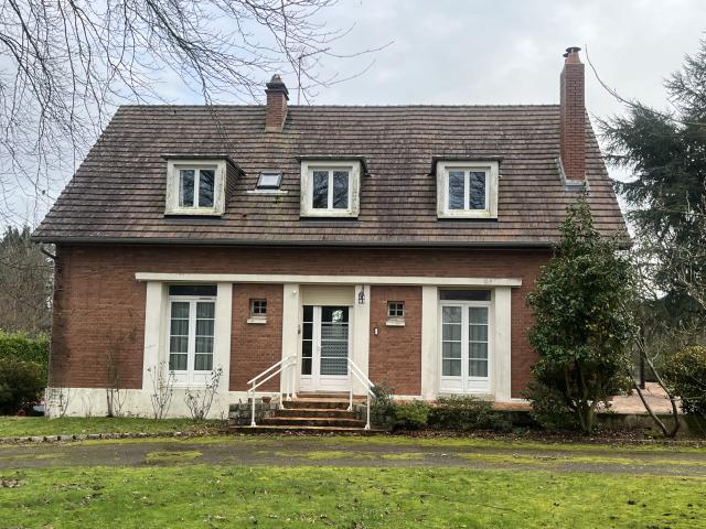 Maison 8 pièces 190 m²