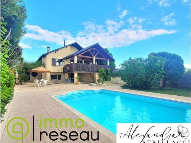 Maison 8 pièces 190 m²