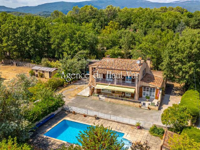 Maison 8 pièces 190 m²
