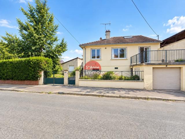 Maison 8 pièces 190 m²