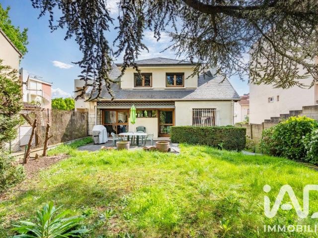 Maison 8 pièces 190 m²