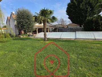 Maison 8 pièces 190 m²