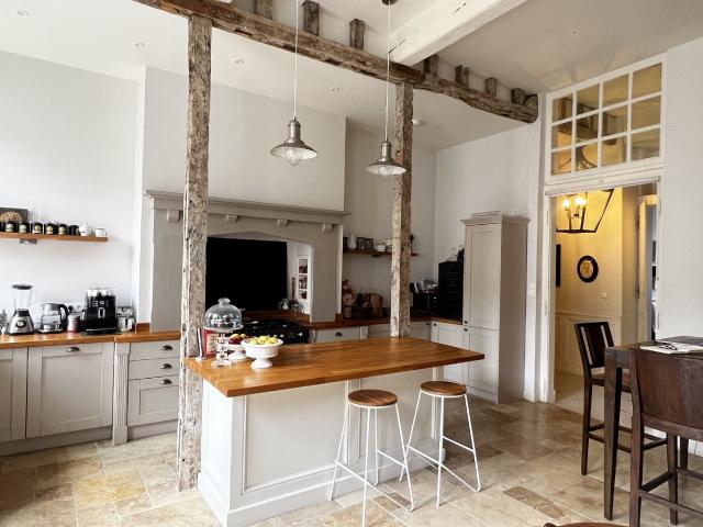 Maison 8 pièces 190 m²