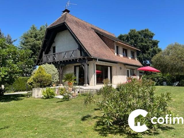 Maison 8 pièces 190 m²