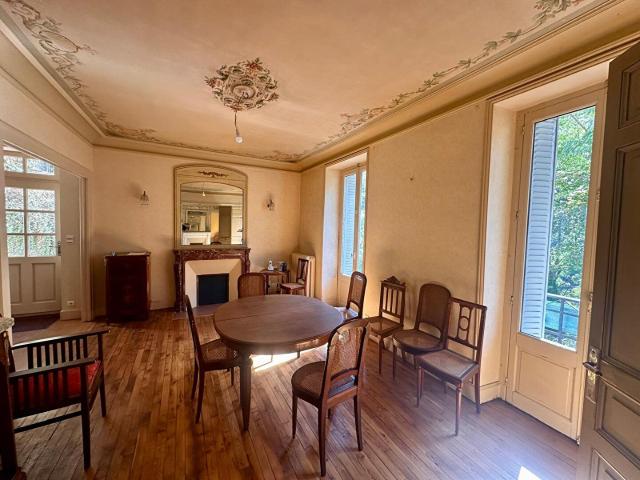 Maison 8 pièces 190 m²