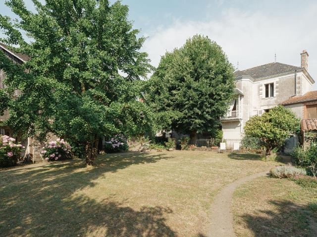Maison 8 pièces 190 m²