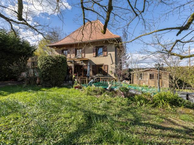 Maison 8 pièces 190 m²