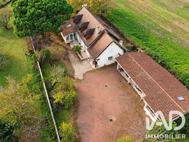 Maison 8 pièces 190 m²
