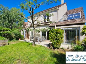 Maison 8 pièces 190 m²
