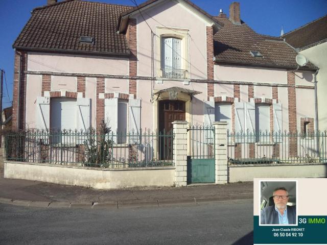 Maison 8 pièces 190 m²